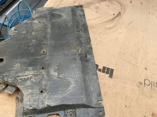 Motorhuv Renault Trafic III image 8