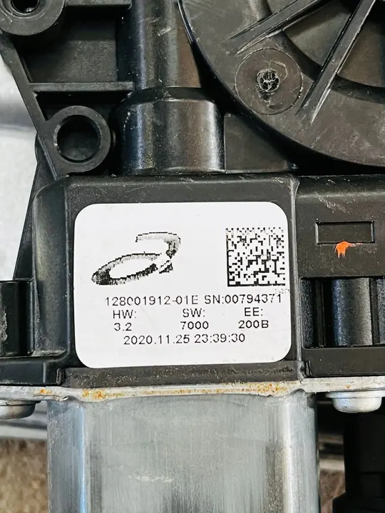 Regulador de janela dianteira esquerda Dacia Duster II Lift 807217664R image 3