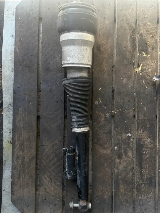 Mercedes S-Klasse W222 schokdemper links achter OEM A2223205501 image 3