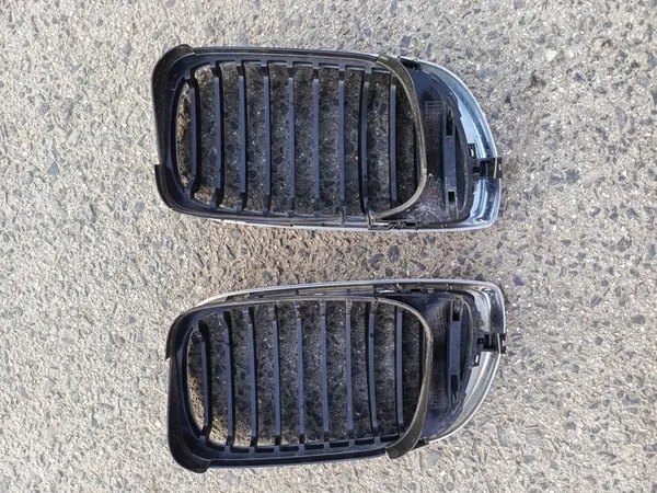 Grade de para-choque dianteiro direito BMW 3 E46 51137042962 image 5