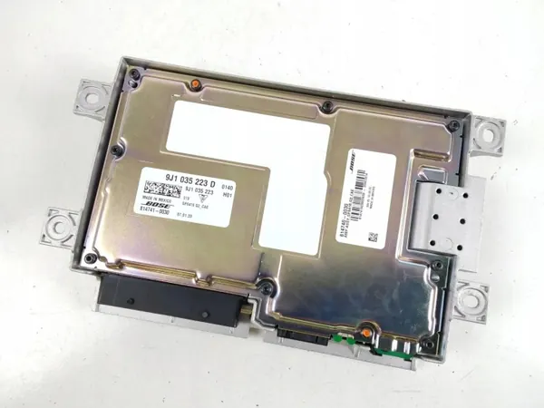 Porsche Taycan Verstärker OEM 9J1035223D - Gebraucht image 4