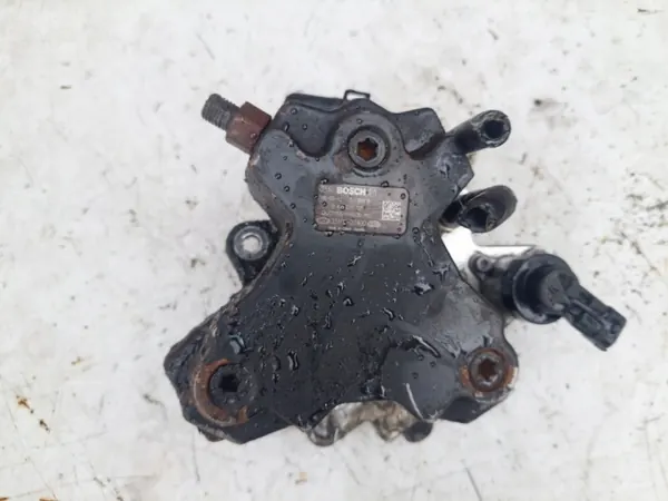 Bomba de inyección OEM 33100-27400 2.0 CRDI image 2