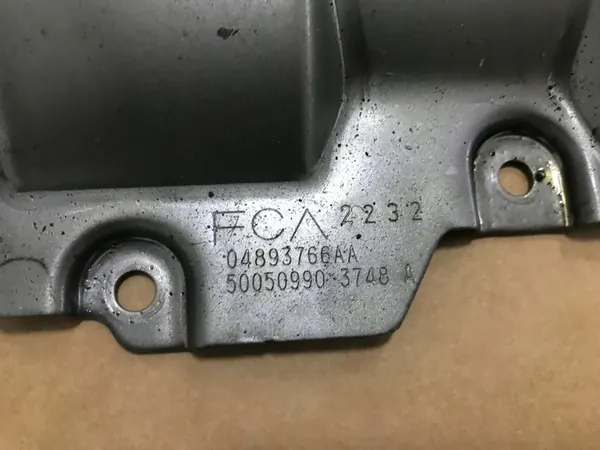 Oljesepartor JEEP WRANGLER JL 2.0 T 04893766AA image 2