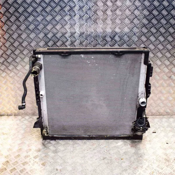 Pièces refroidissement BMW X5 OEM 9239944 - Occasion image 2