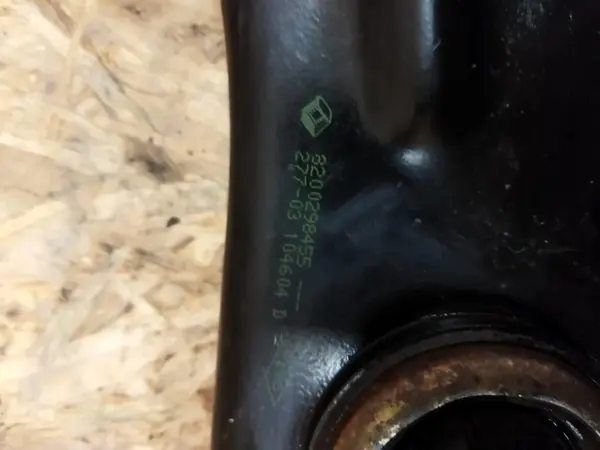 Renault Megane II Braccio Oscillante Anteriore Destro OEM 8200298455 image 2