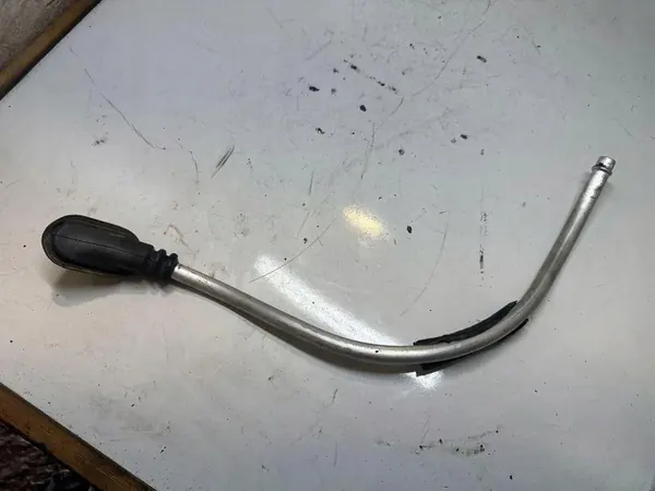 Câble de frein à main VW GOLF PLUS 1J0711487A image 1