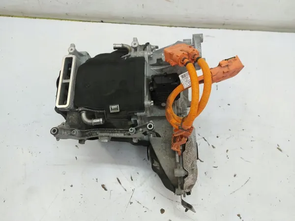 Motor eléctrico BMW i3 OEM 7613560 - Usado image 2