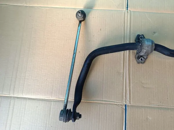 Barre stabilisatrice avant OEM 3Q0411303C Skoda Superb 3 image 6