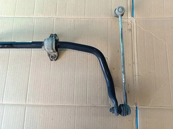 Barre stabilisatrice avant OEM 3Q0411303C Skoda Superb 3 image 8