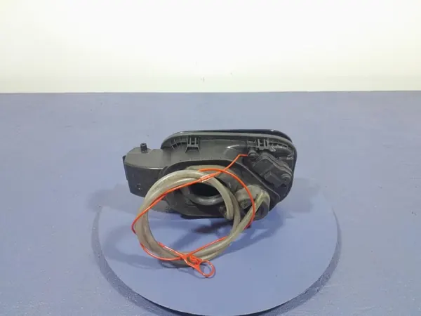 Audi Q7 II Tankklappe OEM 4M0809906E - Gebraucht image 6