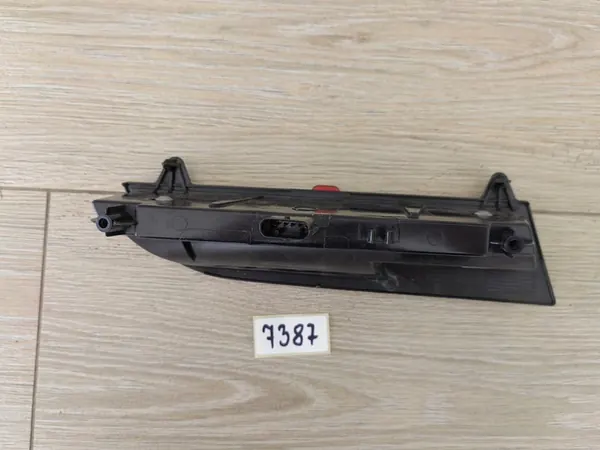 BMW i3 I01 Luz Traseira Esquerda 63217304043 image 3