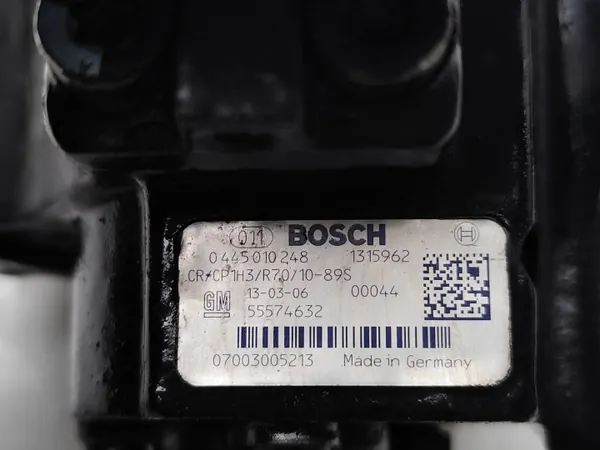 Vauxhall Astra 2.0 CDTi hogedrukinspuitpomp OEM 55574632 image 7