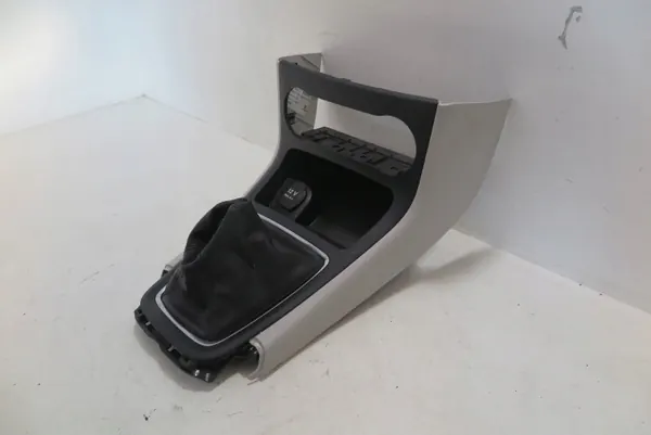 Cadre de ventilation Mercedes B W246 OEM A2466800150 image 3