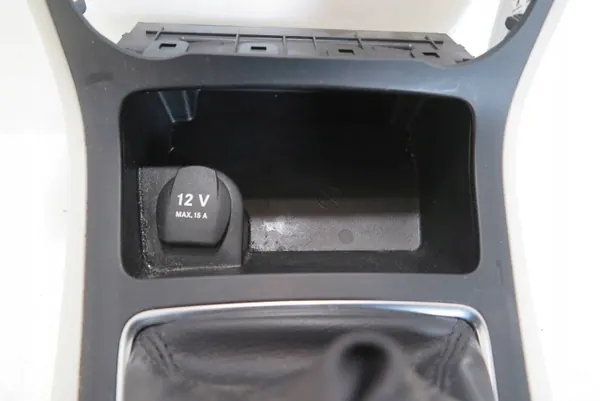 Cadre de ventilation Mercedes B W246 OEM A2466800150 image 4