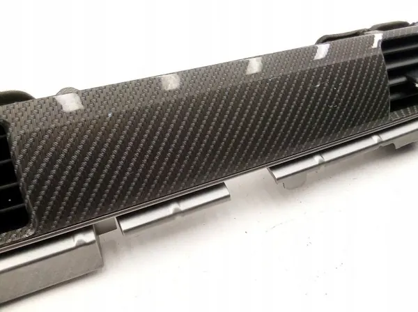 Grille latérale tableau de bord Mitsubishi Outlander 2018 OEM 8055A103XA image 3