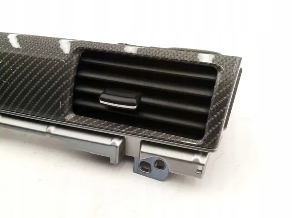Grille latérale tableau de bord Mitsubishi Outlander 2018 OEM 8055A103XA image 5