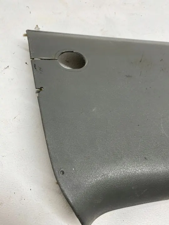 OEM 725867245 Garniture pilier gauche VW Multivan T4 image 7