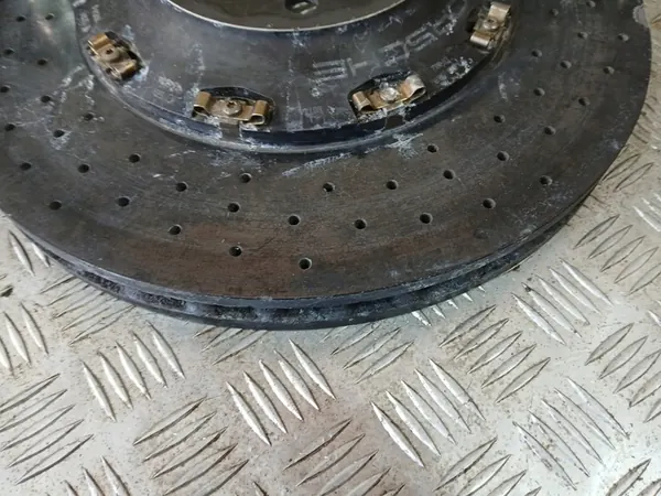 Disque de frein céramique Porsche 991 avant droit OEM 991 Turbo image 6