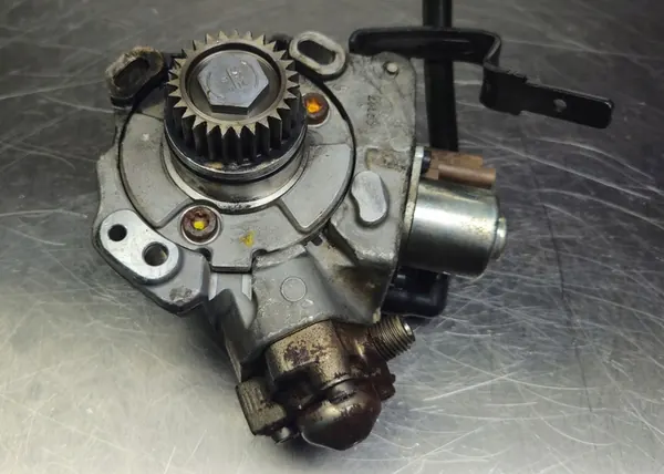 Hochdruckpumpe Delphi 28384347-12B1 image 4