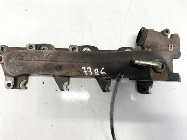 Colector de escape OEM 8426549 para Renault Scenic 1.9L image 2