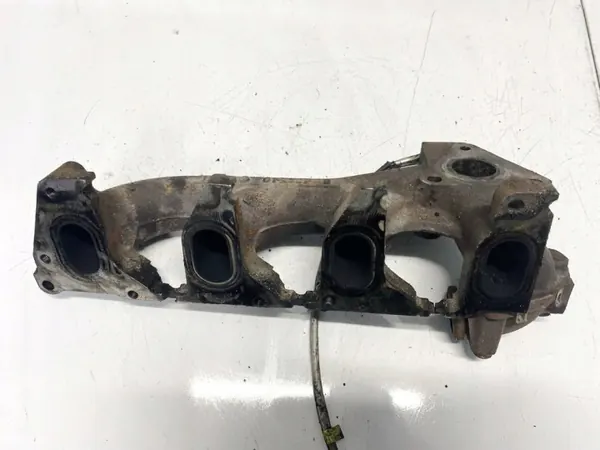 Colector de escape OEM 8426549 para Renault Scenic 1.9L image 3