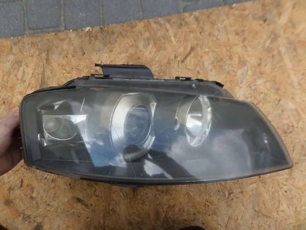 Faros delanteros Xenon derecho Audi A3 8P 8P0 image 4
