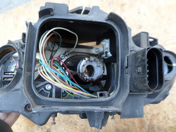 Faros delanteros Xenon derecho Audi A3 8P 8P0 image 7