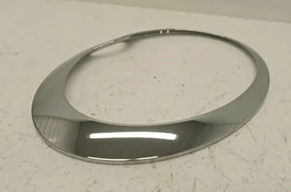 OEM 1305590007 Chrom-Scheinwerferreflektor Rechts Vorne image 3
