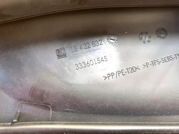 OEM 13422832 Cubreparabrisas delantero para Opel Zafira C image 3
