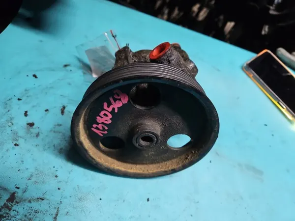 Bomba da direção assistida Renault Kangoo I image 4