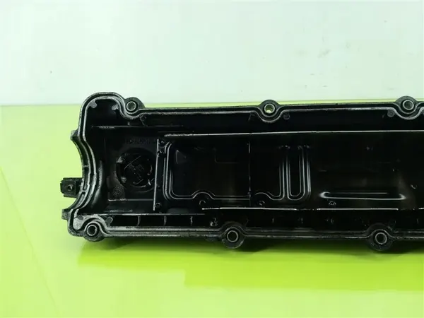 Couvercle de soupape BMW 5 E39 TD 96-03 R - Pièce OEM image 4