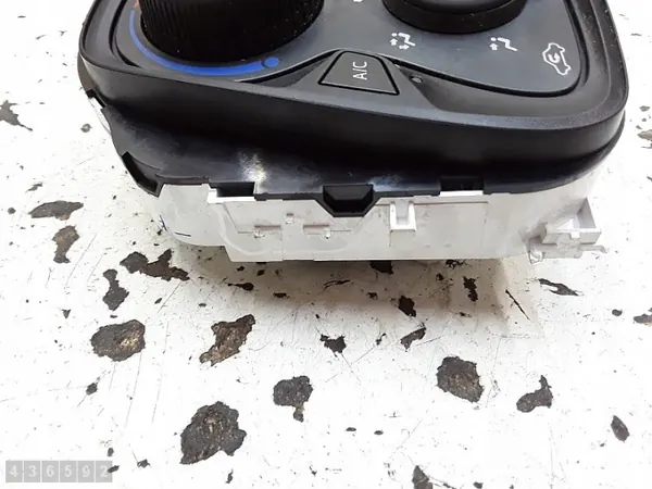 Module climatisation Toyota Aygo 55900yv030 Occasion image 3