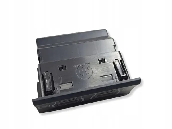 Puerto USB Jeep Grand Cherokee WL OEM 41288372 image 5
