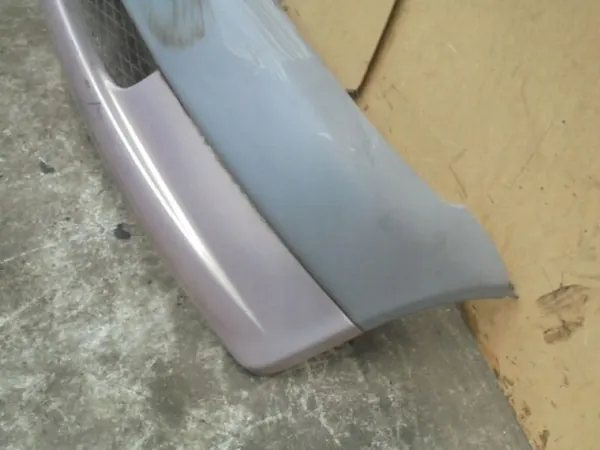 Paraurti anteriore Toyota Yaris I XP10 1999-2002 image 8