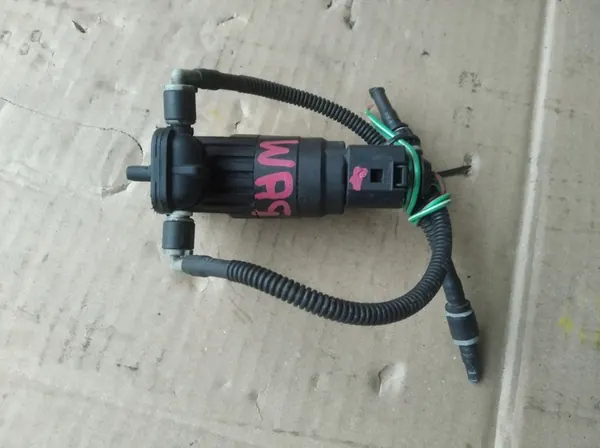 Bomba de limpiaparabris VW image 1