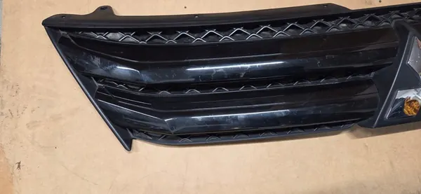 Mitsubishi Eclipse Cross Grill 7450B072 17-21 image 2