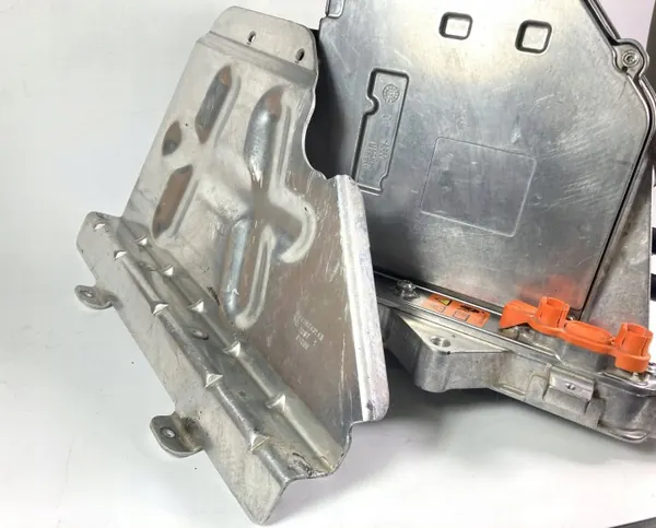 Chrysler Pacifica 3.6 Hybride Omvormer OEM 5190225AG image 10