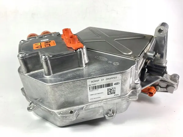 Chrysler Pacifica 3.6 Hybride Omvormer OEM 5190225AG image 3