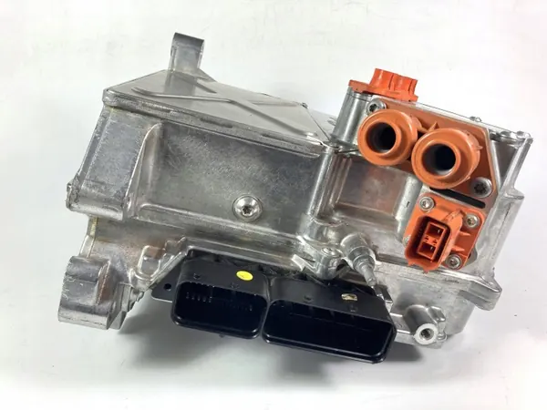 Chrysler Pacifica 3.6 Hybride Omvormer OEM 5190225AG image 6