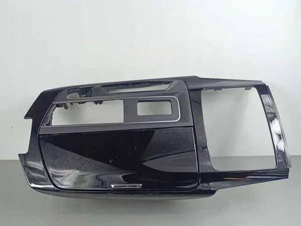 Chassi Maserati Levante OEM 670043373 Usado image 2