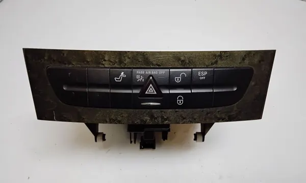 Begagnad Mercedes-Benz CD/DVD-växlare OEM JUR111701 image 2