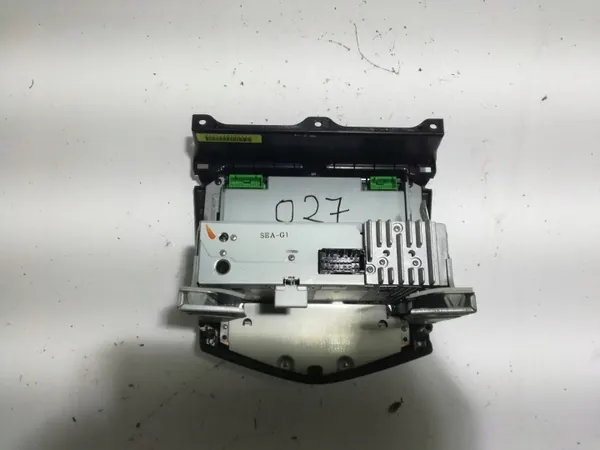 Panneau climatisation Honda Accord 2004 OEM 39050SEAG110M1 image 3