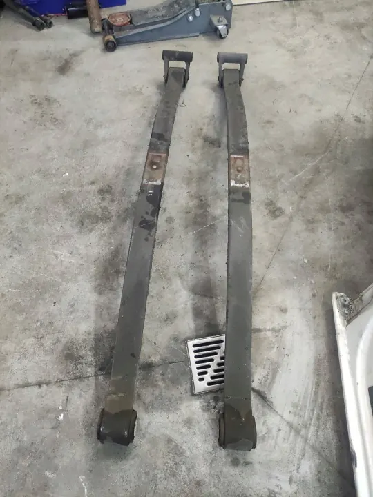 Mola de lâminas traseira VW Crafter OEM 2N0511151Q image 2