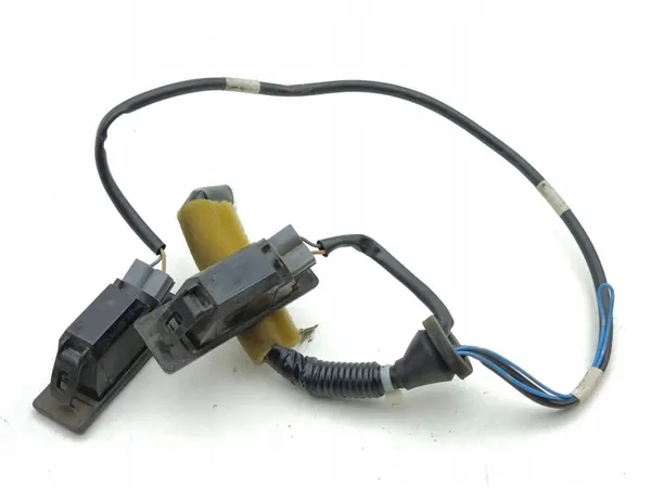 Infiniti Q50 2017 Luz de Placa image 7