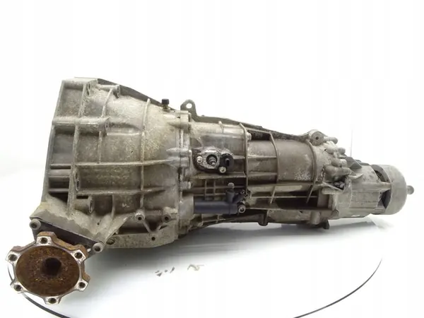 Audi A5 8T LRY Quattro Manuaalivaihteisto 4X4 image 4