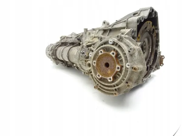 Audi A5 8T LRY Quattro Manuaalivaihteisto 4X4 image 9