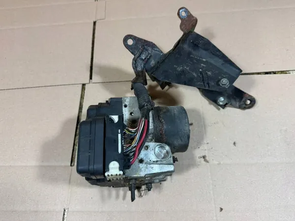 MITSUBISHI L200 IV 2.5 DID ABS PUMP MN102452 image 2