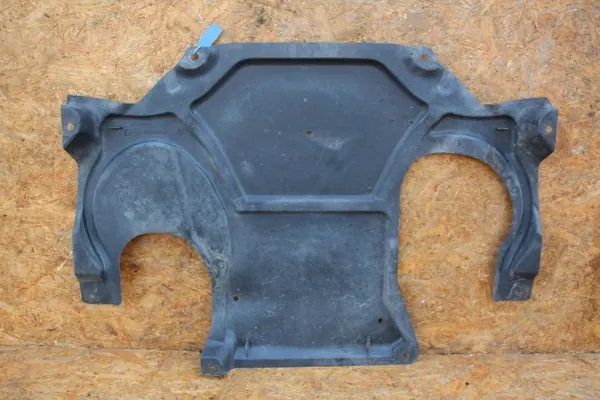 Motorafdekplaat OEM 2045240430 Mercedes C-Klasse image 3