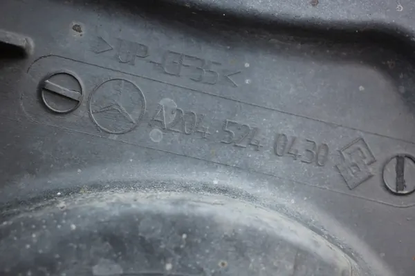 Motorafdekplaat OEM 2045240430 Mercedes C-Klasse image 4