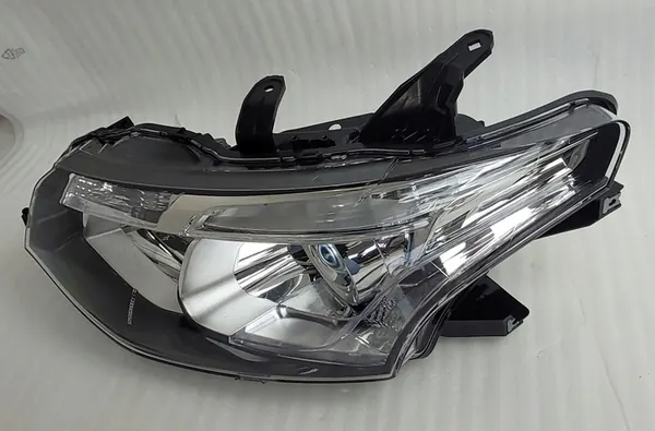 Faros Delantero Izquierdo Mitsubishi Outlander III 2012-2015 OEM image 4